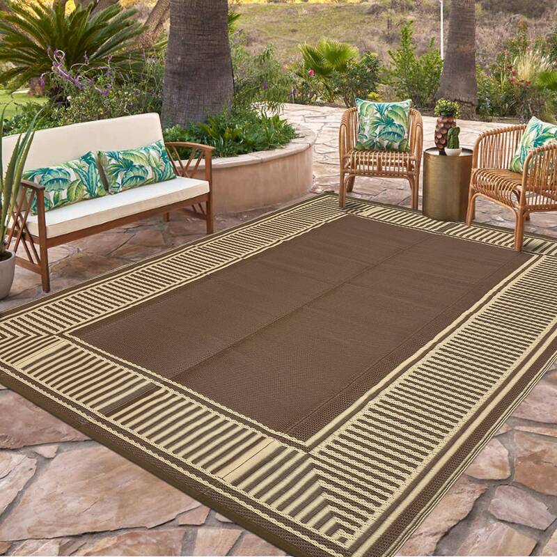 Garvee Waterproof Reversible Outdoor Rug - Modern Geometric Patio Mat - UV & mark Resistant, Washable - Ideal for Lawn, Deck,...