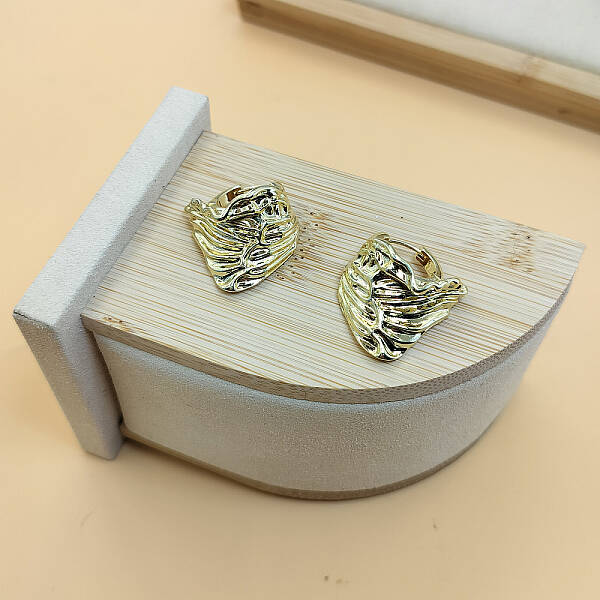 Fashionable Brass Hoop Earrings for Women