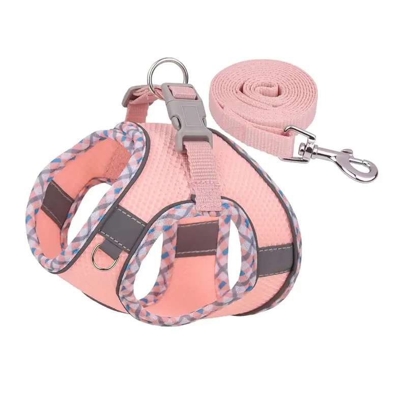 Pet Outdoor Harness & Leash Set, Adjustable Pet Harness with Leash, Dog Harness with Reflective Strip, Pet Supplies for Walki...