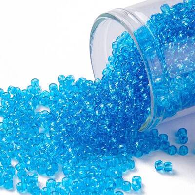 TOHO Round Seed Beads