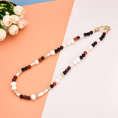 Natural Pearl & Agate & Crystal Round Beaded Necklaces