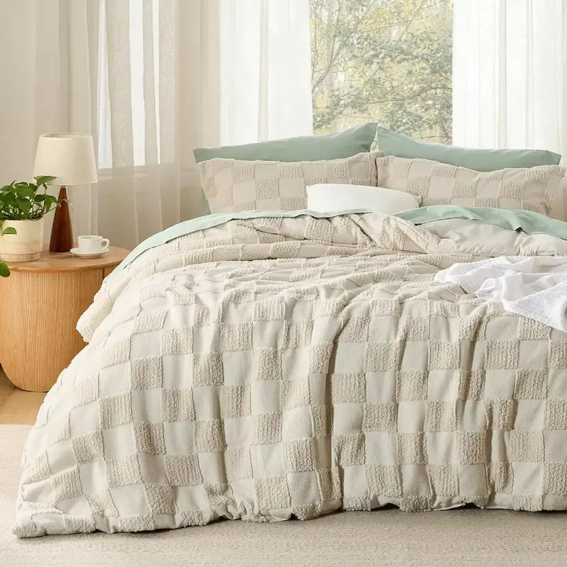 Bedsure 3- Pieces  Comforter Set,Boho Tufted Bed Set, Checkered Farmhouse Shabby Chic Bedding, 1 Plaid Geometric Comforter an...