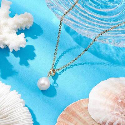 Round Natural Freshwater Pearl Pendant Necklaces