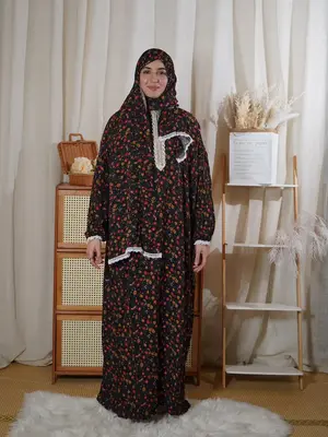 Women's Ditsy Floral Print Contrast Lace Trim Dress with Hijab, Modest Long Sleeve Maxi Dress, Women's Muslim Clothing for Al...