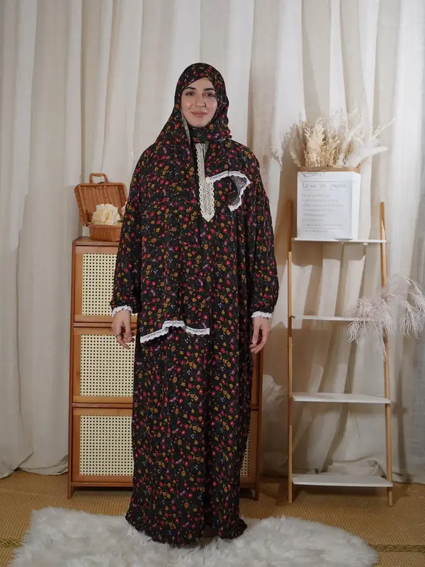 Women's Ditsy Floral Print Contrast Lace Trim Dress with Hijab, Modest Long Sleeve Maxi Dress, Women's Muslim Clothing for Al...