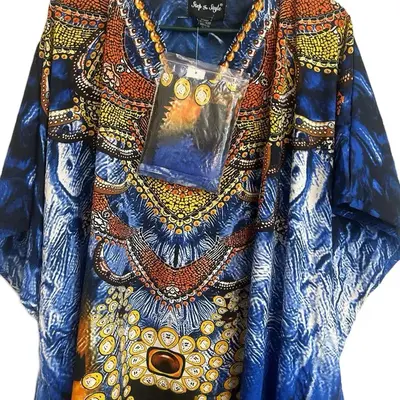 Plus Size Kaftan Dress for Ladies - Casual Women's Wear with V-Neckline and Unique Design for Home, Beach Vacation & Summer W...
