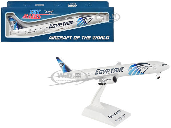 Boeing 777-300 Commercial Aircraft with Landing Gear EgyptAir (SU-GDL) White with Blue Tail (Snap-Fit) 1/200 Plastic Model by...