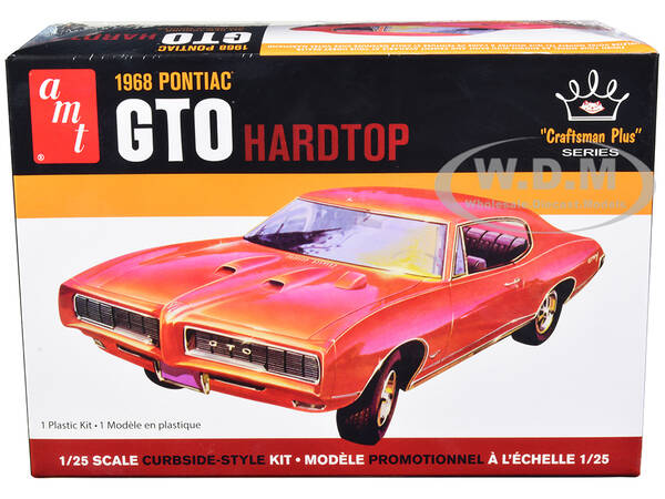 Skill 2 Model Kit 1968 Pontiac GTO Hardtop \