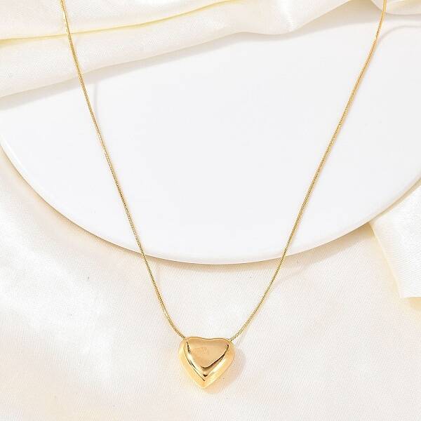 304 Stainless Steel Heart Pendant Round Snake Chain Necklaces for Women