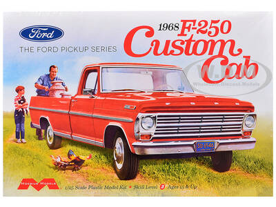 Skill 3 Model Kit 1972 Ford F-350 4x4 Tow Truck High Side Version 1/25 Scale Model by Moebius