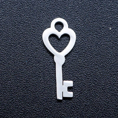 Non-Tarnish 201 Stainless Steel Pendants