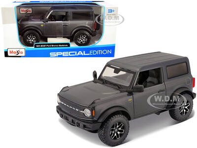 2021 Ford Bronco Badlands Gray Metallic with Black Top \