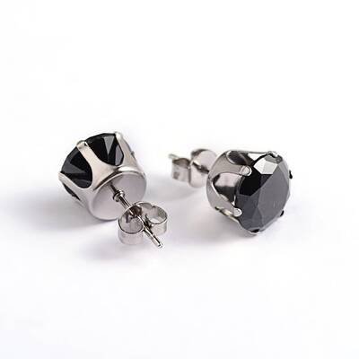 Round Cubic Zirconia Stud Earrings