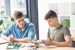 PIC Microcontroller-Based Flame Detector Design with Proteus MikroC Altium