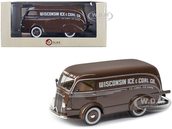 1938 International D-300 Delivery Van Brown \