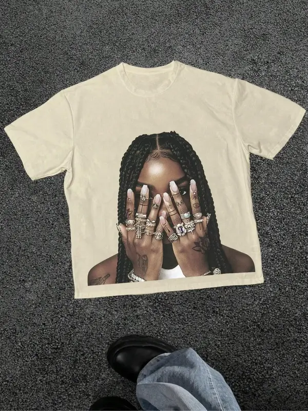 Men's Graphic Print Round Neck Tee, Loose Casual Fashion Short Sleeve T-shirt for Summer, Men's Top for Daily Wear