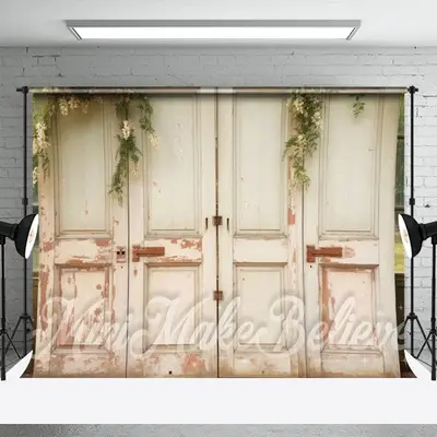 Retro White Old Rusty Wood Door Photography Backdrop - Aperturee