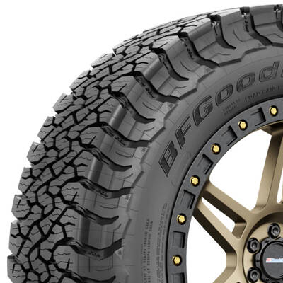 BFGoodrich Tire All-Terrain T/A KO3 All Terrain - 40x13.50R18 128R