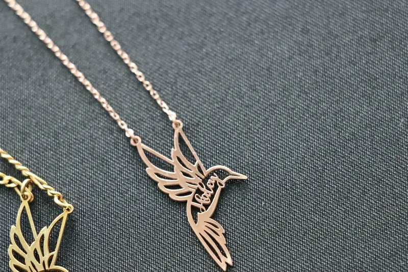 Minimalist Custom Hummingbird Name Necklace, Personalized Bird Jewelry, Meaningful Gift