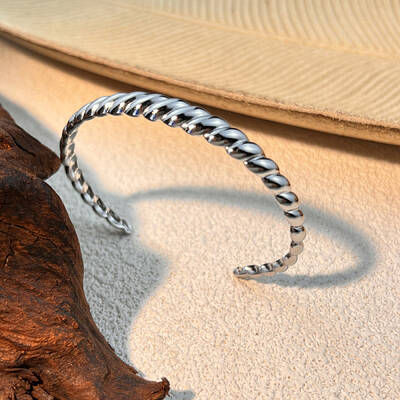Croissant 304 Stainless Steel Cuff Bangles for Women