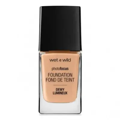 Wet N Wild Dewy 527E Classic Beige