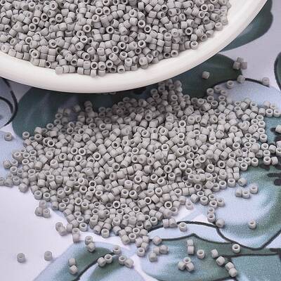 MIYUKI Delica Beads