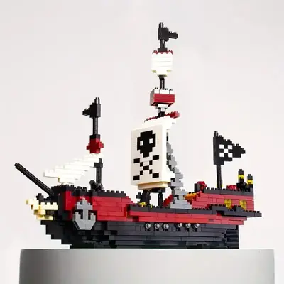 780pcs/set Pirate Ship Building Block Toy, Creative Desktop Ornament, Educational Toy for Adults and Kids