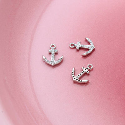 Brass Rhinestone Pendants