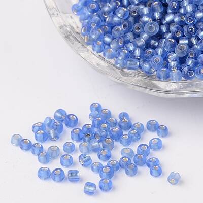 8/0 Glass Seed Beads