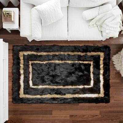 Natural Black Tuscan Shaggy Carpet with Gold Frame