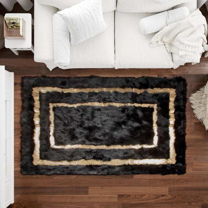 Natural Black Tuscan Shaggy Carpet with Gold Frame