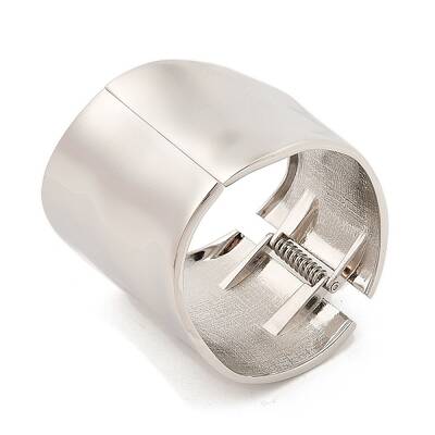Alloy Plain Bangles for Women