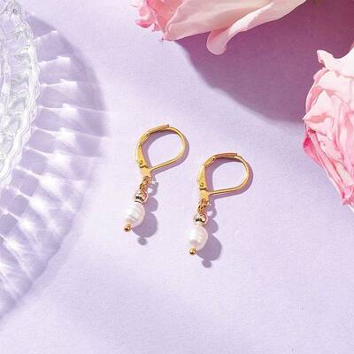 Natural Baroque Pearl Oval Leverback Earrings