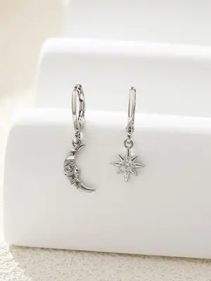 2pcs/set Women's Elegant Star & Moon Design Dangle Hoop Earrings, Fashionable Asymmetrical Design Jewelry for Women, Daily Us...