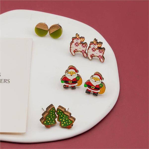 4 Pairs Santa Claus & Deer & Christmas Tree Printed Wood Stud Earrings