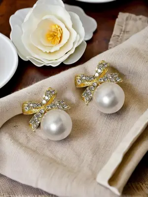 Elegant Faux Pearl Decor Bowknot Design Stud Earrings for Women, Exquisite Trendy Stud Earrings, Chic Gorgeous Vintage Jewelr...