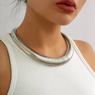 Iron Snake Chains Choker Necklaces