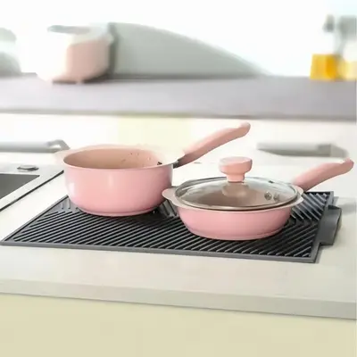 Silicone Drain Mat, 1 Count Multifunctional Heat Resistant Cup Drying Mat, Kitchen Accessories for Home Dining Room & Picnic