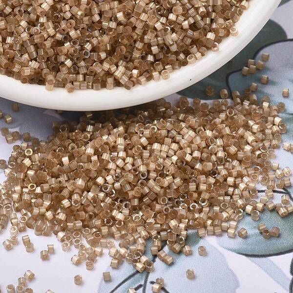 MIYUKI Delica Beads