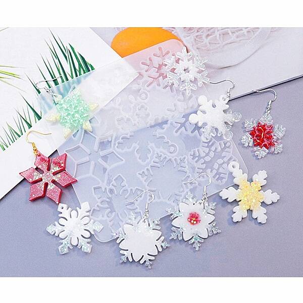 DIY Christmas Silicone Pendant Molds