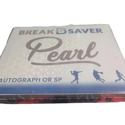 Choose your team with a Pearl Trading cards Multi