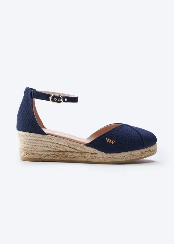 Formiga Canvas Espadrille Wedges | Color: Black | Size: 7