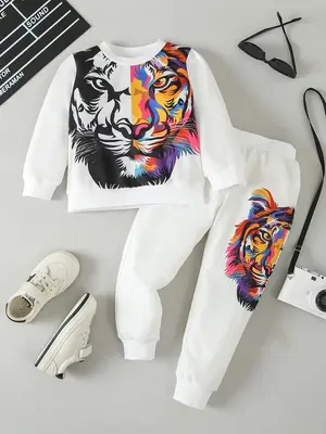 Two-Piece Set Boy's Tiger Print Sweatshirt & Elastic Waist Sweatpants Set, Casual Round Neck Long Sleeve Pullover & Jogger Pa...