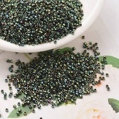 MIYUKI Delica Beads Small