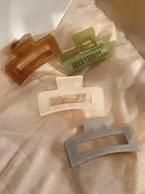 Women's 4pcs Plastic Hollow out Minimalist Hair Claw for Galentinesparty, Solid Color Versatile Hair Accessories for Hairstyl...