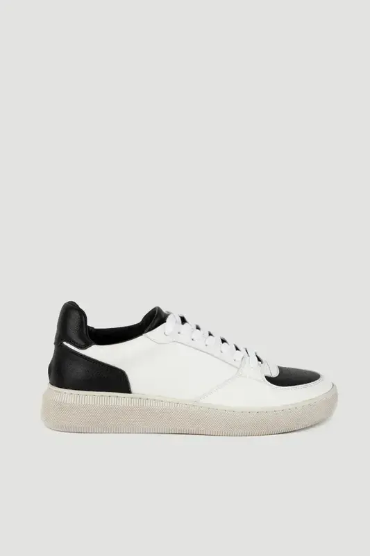 Båld Sneaker | shoe size: 39