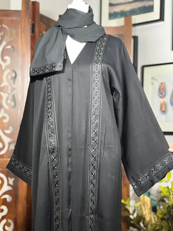 Manal Abaya Set - Women's Hijab and Abaya Set