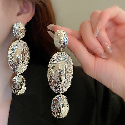 Silver Needle Silver Earrings Fashion Metal Earrings Simple Design Earrings