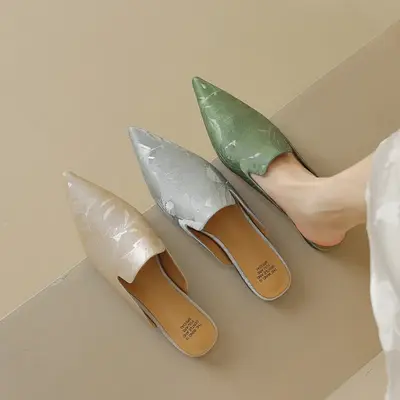 CHIKO Merinda Pointy Toe Block Heels Clogs/Mules Shoes