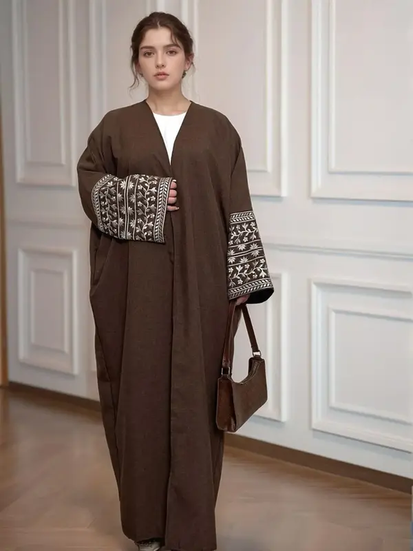 Women's Floral Embroidery Ethnic Pattern Open Abaya Cardigan with Pocket Round Neck Batwing Dress, Casual Modesty Long Sleev...